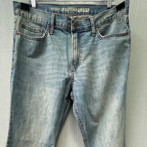 Old Navy Men's Boot Cut Semi Evase Famous Jeans Size 36x30 - Picture 1 of 7